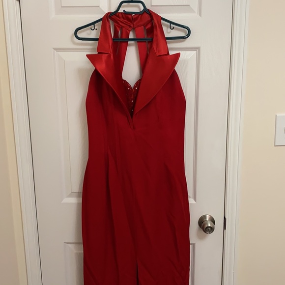 Dress - Picture 2 of 4